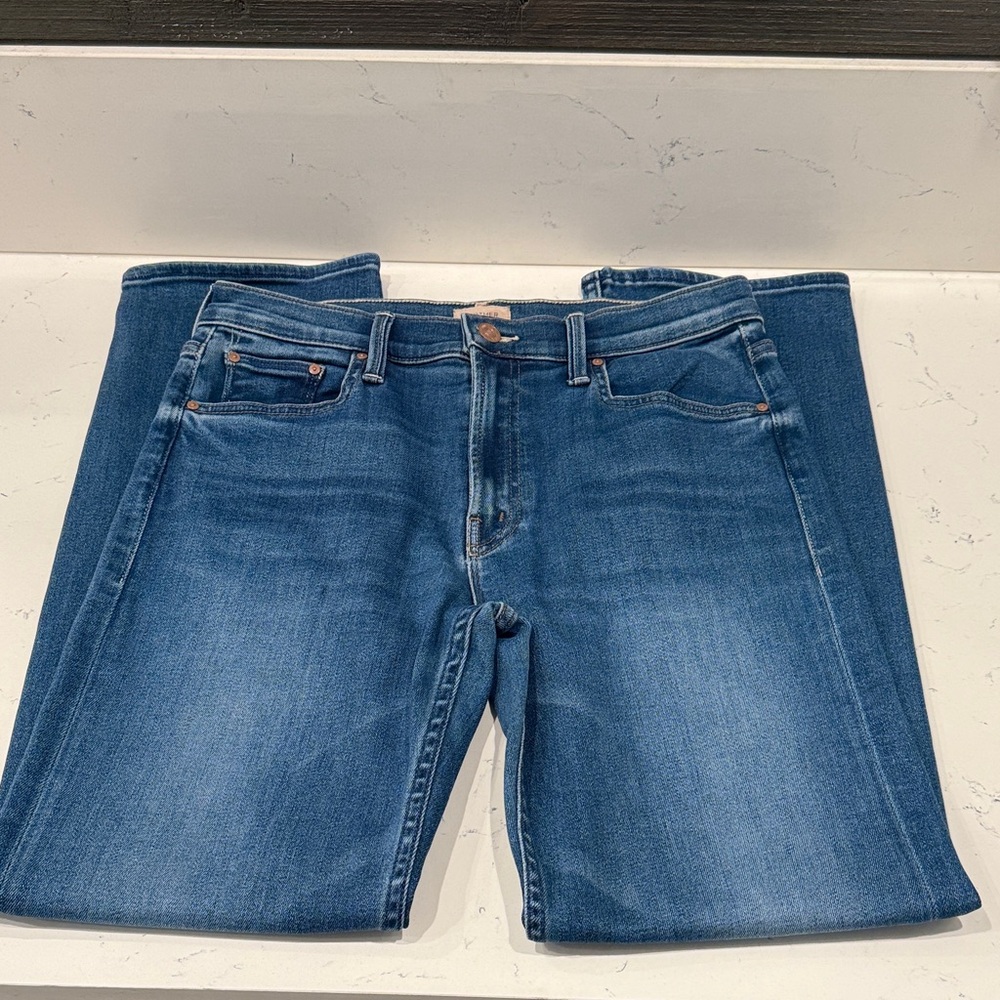 NEW WITHOUT TAGS!!! MOTHER Classic Blue Straight Leg Jeans - Picture 10 of 10
